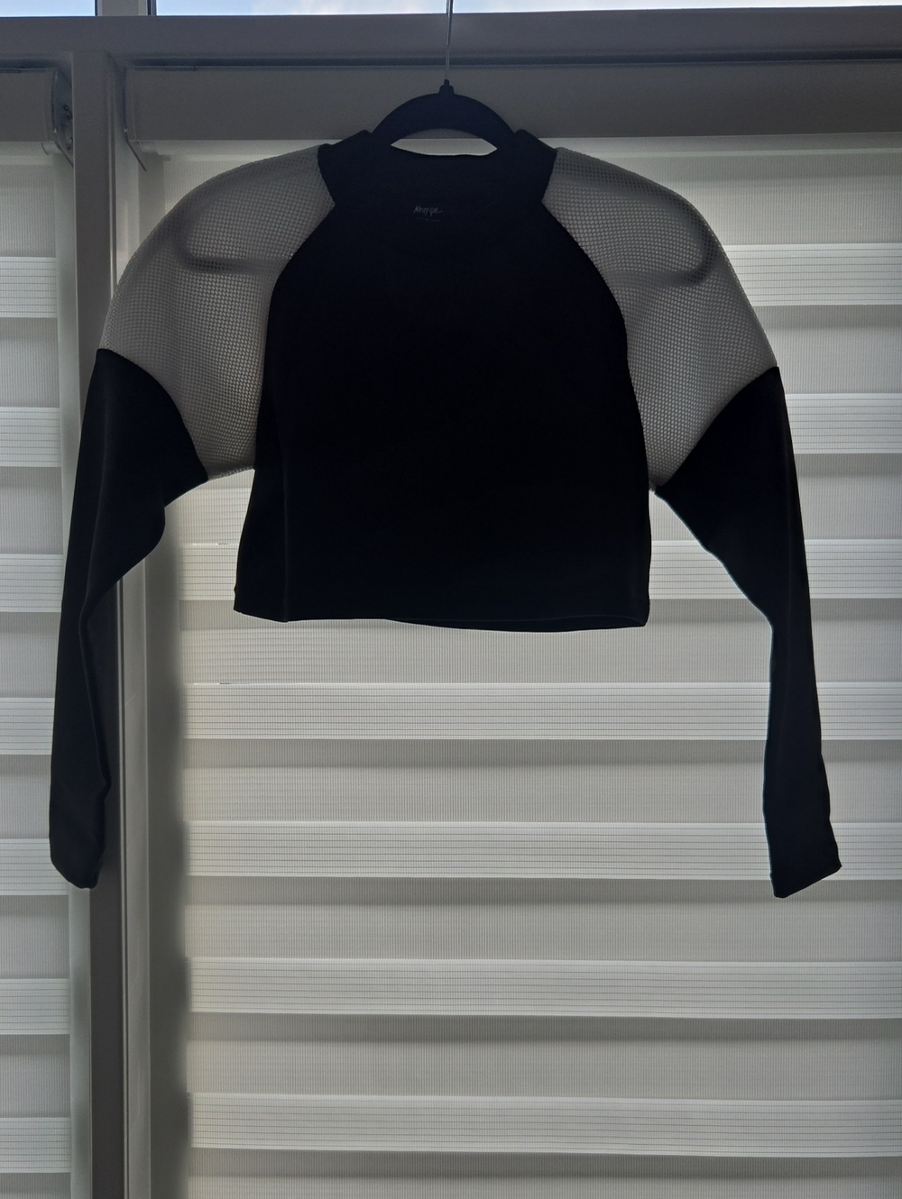 Nasty Gal Black & White Raglan Cropped Sweatshirt
